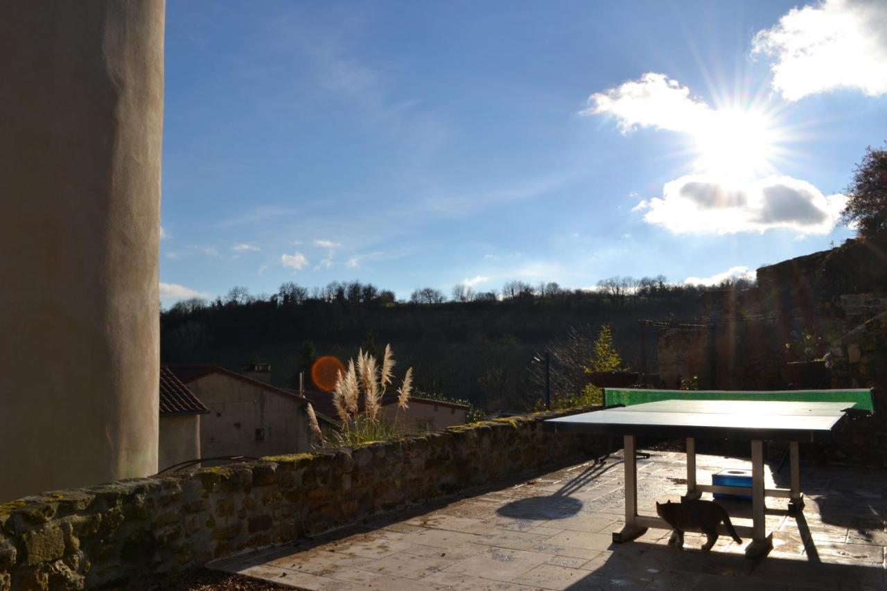 Grand Gite Du Bistrot D'Ici Saint-Saturnin  Buitenkant foto